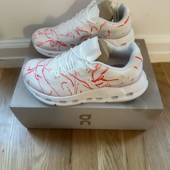 Special Edition On x Pamela Rosencranz women’s size 5 - Picture 2 of 5